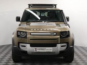 Land Rover Defender 90 D250 Mhev HSE - Image 2