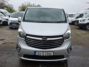 OPEL VIVARO "84,000KMS" 2015 - Image 2