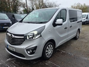 OPEL VIVARO "84,000KMS" 2015 - Image 3