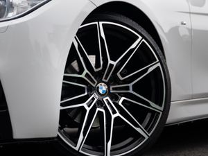 2014 BMW 320D M SPORT AUTO *SUNROOF* - Image 4