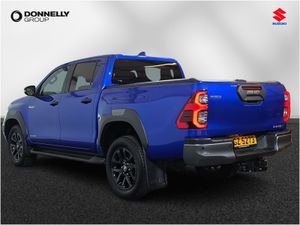 Toyota Hilux Diesel Invincible X - Image 2