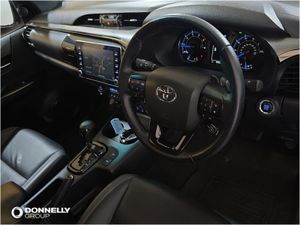 Toyota Hilux Diesel Invincible X - Image 4