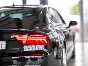 Audi A7 TDI 3.0 218 QUATTRO S 4DR S-TRONIC LINE - Image 4