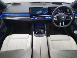 BMW 5 Series 530e M Sport - Image 4