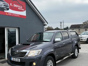 2014 Toyota Hilux Invincible - Image 3
