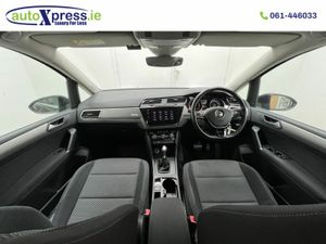 Volkswagen Touran 2.0 TDI Automatic, Reversing cam - Image 2