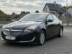 Opel Insignia 2015 only 141 km full service histor - Image 3
