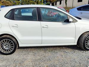 2017 VW Polo lowest milage Best Price - Image 2
