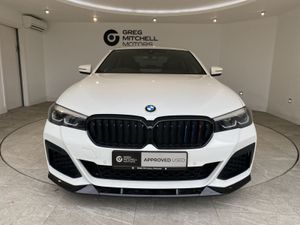 BMW 5-Series 2022 - Image 2