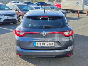 Renault Megane Tourer 1.2 Petrol Manual 130hp - Image 4