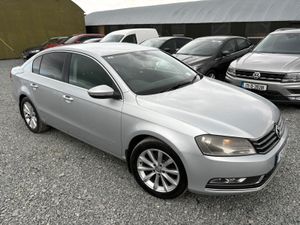 12 Volkswagen Passat Comfortline 1.6 TDi - Image 2