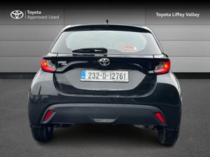 Toyota Yaris 1.0 LUNA 4DR - Image 4