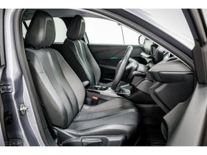 Peugeot 208 Allure Pack 1.2 Petrol 100HP - Image 3