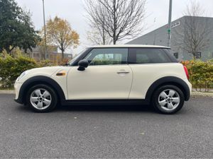 Mini Cooper 1.5 D MANUAL *FULL SERVICE HISTORY * - Image 2