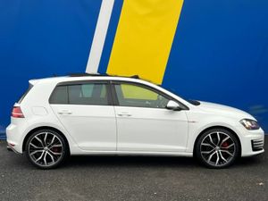 Volkswagen Golf GTI 2.0 TSI AUTO // DCC PACKAGE // - Image 4