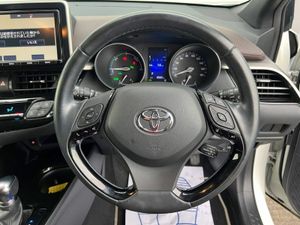 Toyota C-HR G-LED EDITION 1.8 HYBRID AUTO // HEATE - Image 4