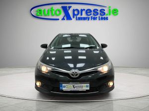 Toyota Auris 1.4 Luna Reversing camera - Image 3