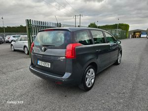 Peugeot 5008 2012 1.6 Hdi automatic 7 seats - Image 4