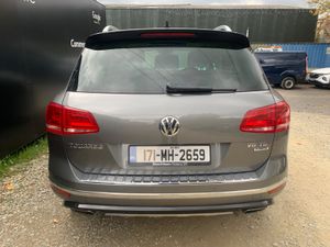 VOLKSWAGEN TOUAREG 3.0TDI 262BHP R LINE COMMERCIAL - Image 4