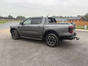 Ford Ranger 2025 Auto - Image 4