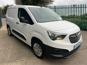 Opel Combo L1H1-1.5 100PS DIESEL 6SPEED MANUAL 100 - Image 3