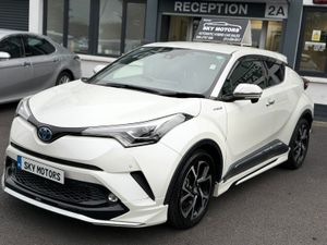 2018 Toyota C-HR  1.8 Hybrid automatic,Top Specs - Image 3