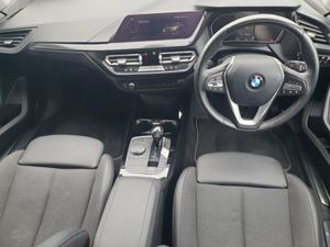 BMW 1 Series 116d Sport - Image 4