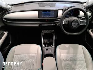 Fiat 600 e La Prima 54kwh - Image 3