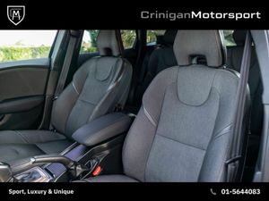 Volvo V40 Cross Country 1.6 Auto - Image 3