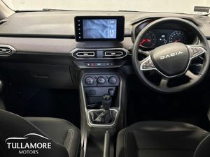 Dacia Sandero Expression TCe 90 5Sp GSR2 - Image 2