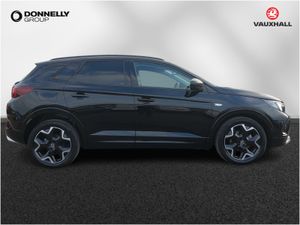 Vauxhall Grandland Diesel Hatchback Ultimate - Image 3