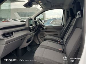 Volkswagen Transporter 0  Finance  LWB 150 bhp Au - Image 4