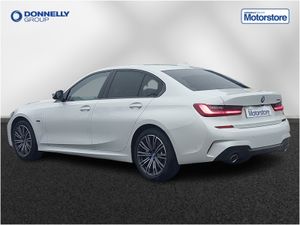 BMW 3 Series Saloon M Sport - Image 2