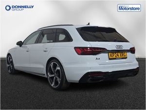 Audi A4 Avant Black Edition - Image 2