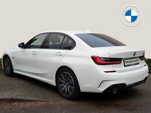 BMW 3 Series 330e M Sport - Image 2