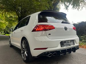 181 VW GOLF R 300BHP DSG LOW KMS - Image 2