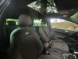 181 VW GOLF R 300BHP DSG LOW KMS - Image 3