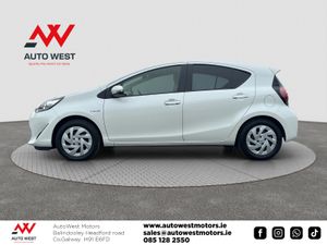 2019 Toyota Aqua 1.5 Self Charging Hybrid - Image 4
