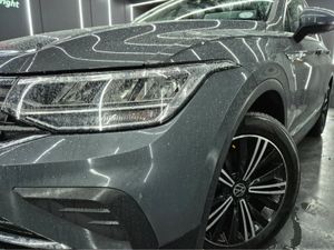 Volkswagen Tiguan LIFE 2.0 TDI D7F 150HP 5 5DR AUT - Image 3