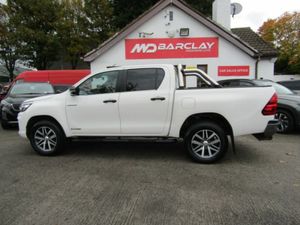 Toyota Hilux 2.4D4D Invinc 150BHP D/C 4DR Auto.(24 - Image 4