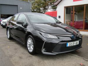 Toyota Corolla Hybrid Luna 4DR Auto 4DR Auto - Image 2