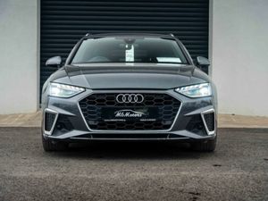 Audi A4 AVANT TDI S LINE - Image 2
