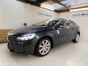 Volvo V40 D4 2.0 INSCRIPTION PRO DIESEL AUTOMATIC - Image 3