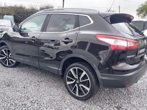 🔵 Nissan Qashqai 1.5 DCI TEKNA 5DR 110ps PAN ROOF - Image 3