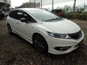 2016 Honda Jade 1.5 Hybrid 6 Seater - Image 2