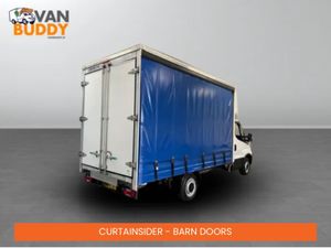 2021 Iveco Daily Curtainsider - Image 4