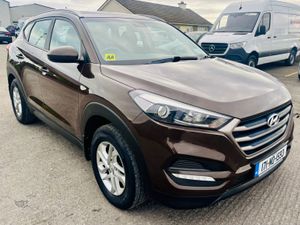 2017 HYUNDAI TUSCON - Image 2