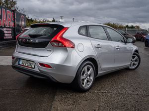 142 Volvo V40 1.6d/Belt done/FSH/Warranty - Image 2