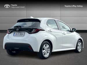 Toyota Yaris Yaris Hybrid 115 Luna - Image 2