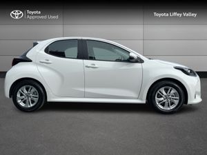 Toyota Yaris Yaris Hybrid 115 Luna - Image 3